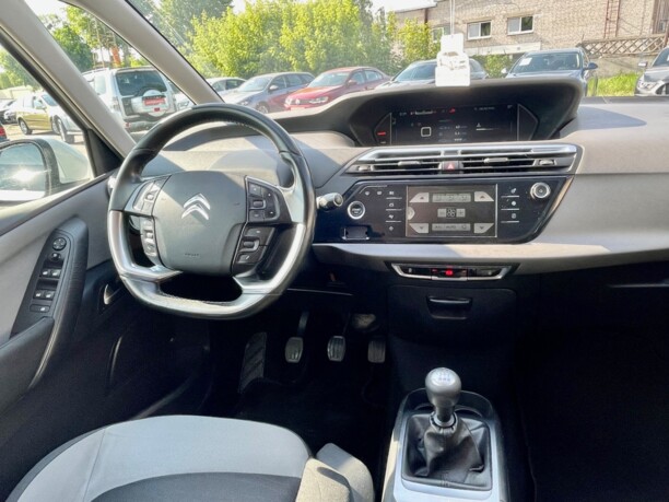 Citroen C4 Grand Picasso II, 7 мест, 2015 г.