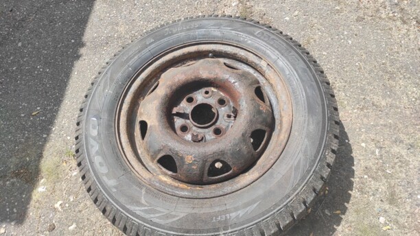 Легковые шины Toyo 185/65 R14 2 шт.