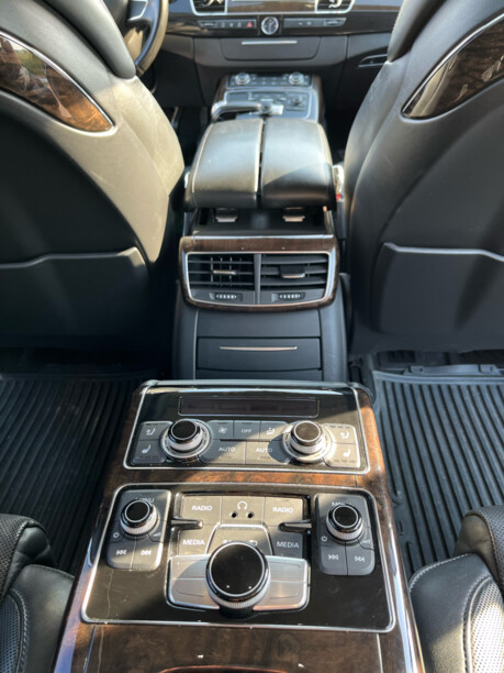 Audi A8 D4, 2011 г.