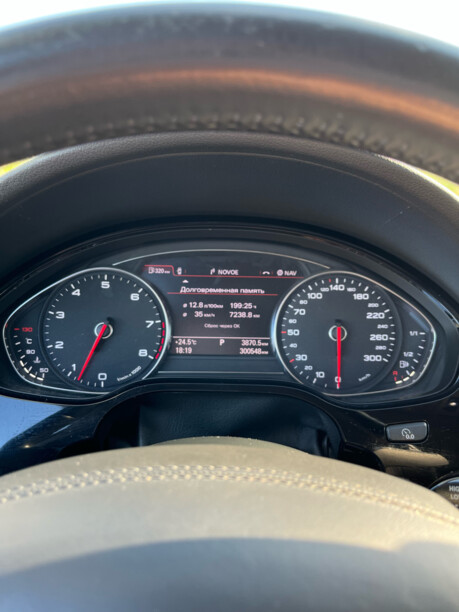 Audi A8 D4, 2011 г.