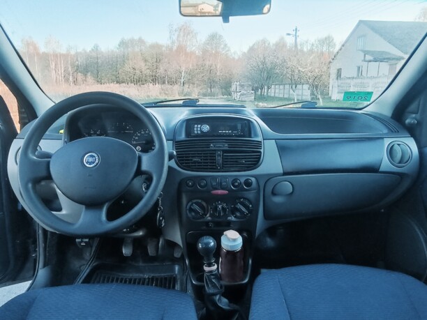 Fiat Punto II, 2001 г.