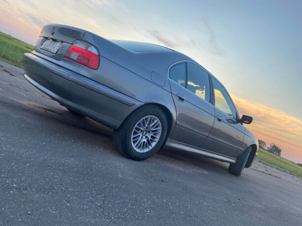 BMW 5 серия E39, 2003 г.