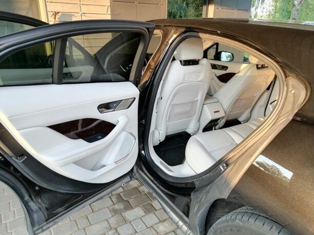 Jaguar I-Pace, 2018 г.