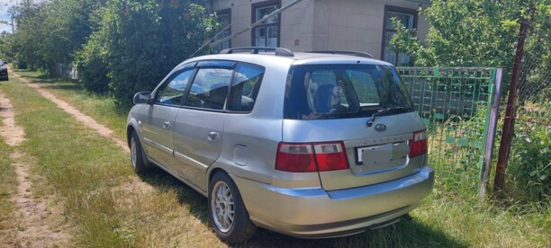 Kia Carens I · Рестайлинг, 2002 г.