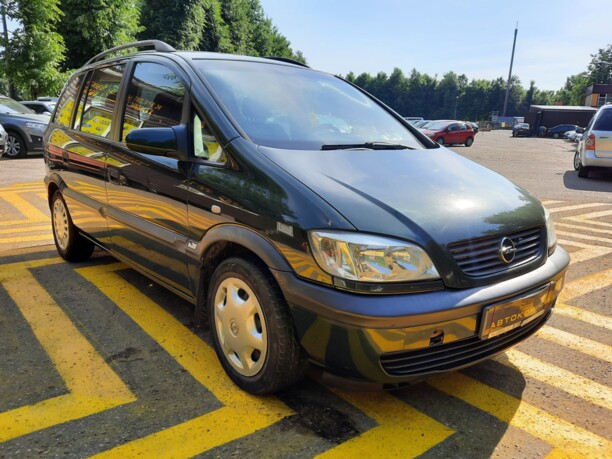Opel Zafira A, 7 мест, 2001 г.