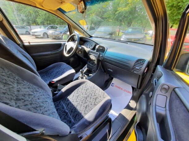 Opel Zafira A, 7 мест, 2001 г.