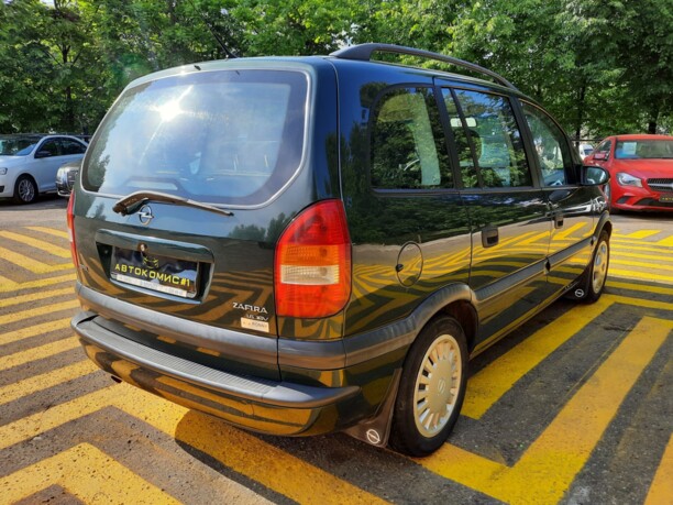 Opel Zafira A, 7 мест, 2001 г.