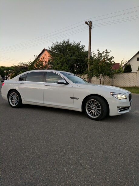 BMW 7 серия F02 (Long) · Рестайлинг, 2013 г.