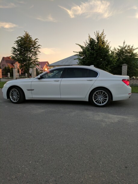 BMW 7 серия F02 (Long) · Рестайлинг, 2013 г.
