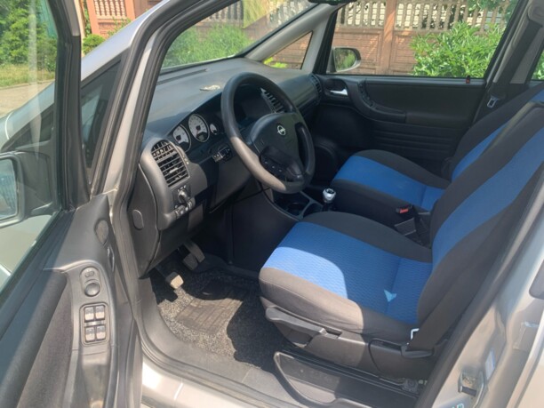 Opel Zafira A · Рестайлинг, 7 мест, 2004 г.