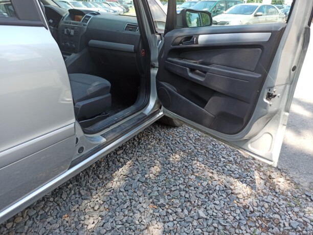 Opel Zafira B, 7 мест, 2007 г.