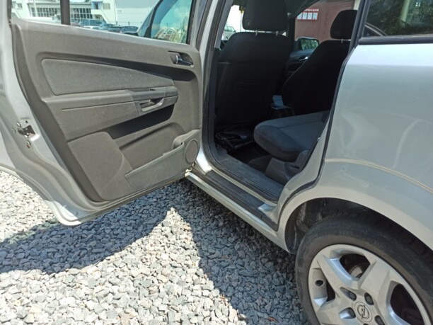 Opel Zafira B, 7 мест, 2007 г.