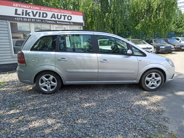 Opel Zafira B, 7 мест, 2007 г.