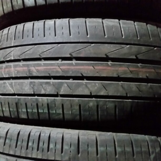 Легковые шины Hankook Ventus S1 Evo2 SUV 245/45 R19 4 шт.