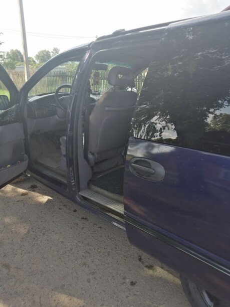 Chrysler Voyager III, 7 мест, 1998 г.