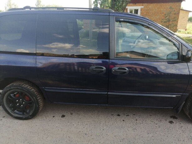 Chrysler Voyager III, 7 мест, 1998 г.