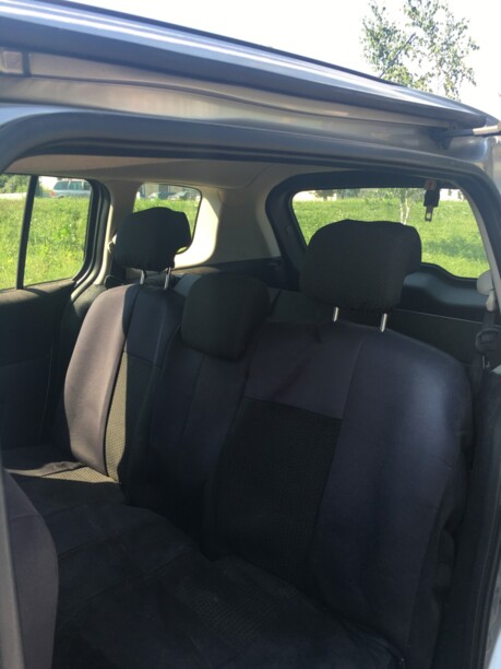 Mazda 5 I · Рестайлинг, 7 мест, 2009 г.