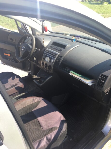 Mazda 5 I · Рестайлинг, 7 мест, 2009 г.