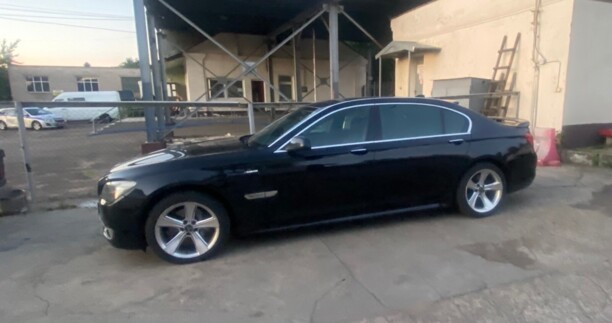 BMW 7 серия F01, F04, 2009 г.