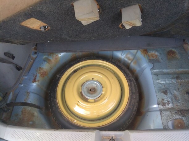 Mazda 323F, 2001 г.