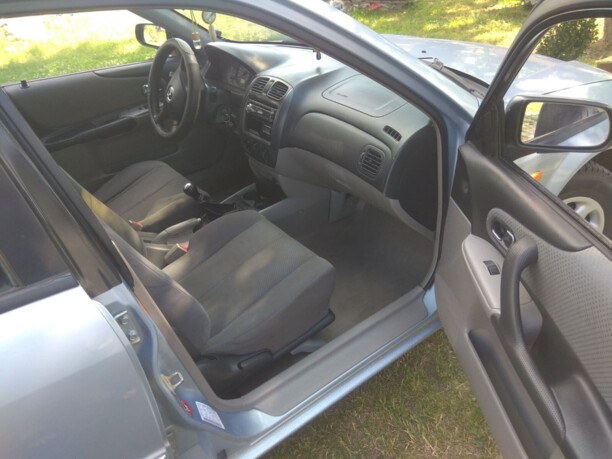 Mazda 323F, 2001 г.