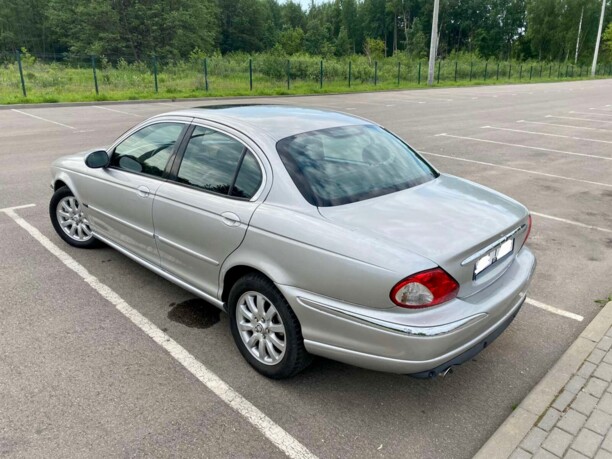 Jaguar X-Type, 2001 г.
