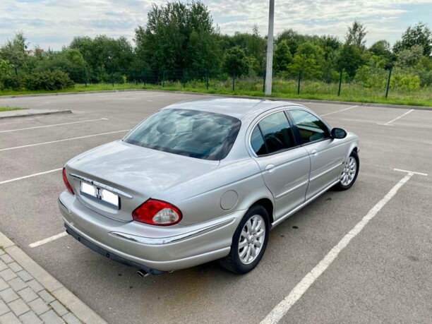 Jaguar X-Type, 2001 г.