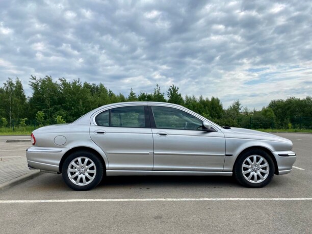 Jaguar X-Type, 2001 г.