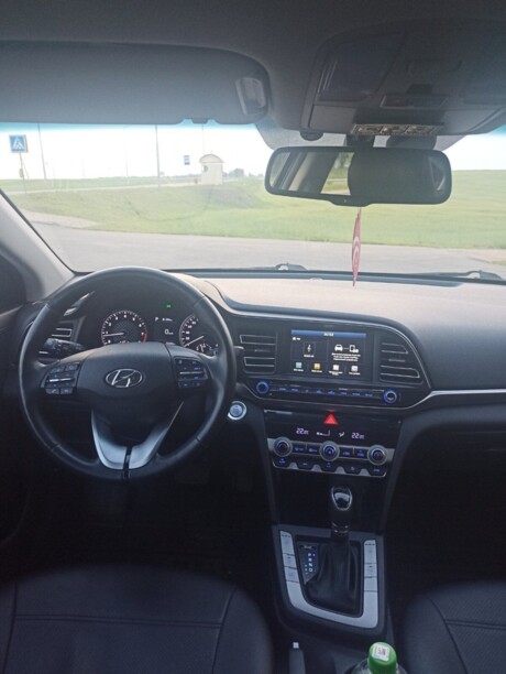 Hyundai Elantra AD · Рестайлинг, 2020 г.