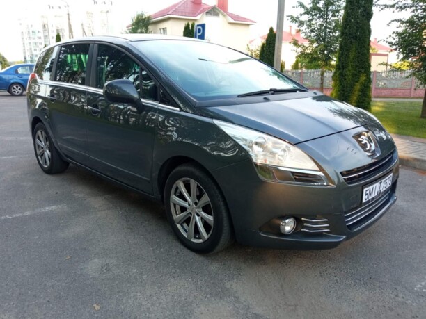 Peugeot 5008 I, 7 мест, 2010 г.