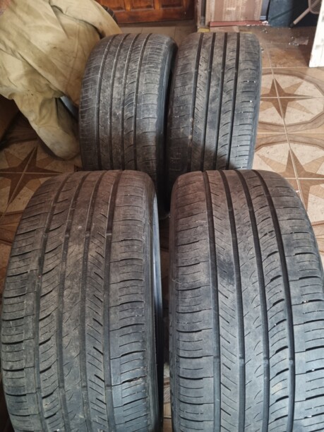 Легковые шины Nexen 255/40 R19 4 шт.