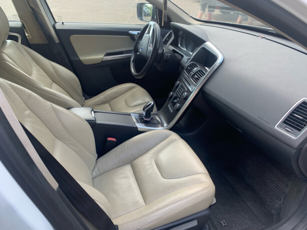 Volvo XC60 I · Рестайлинг, 2013 г.
