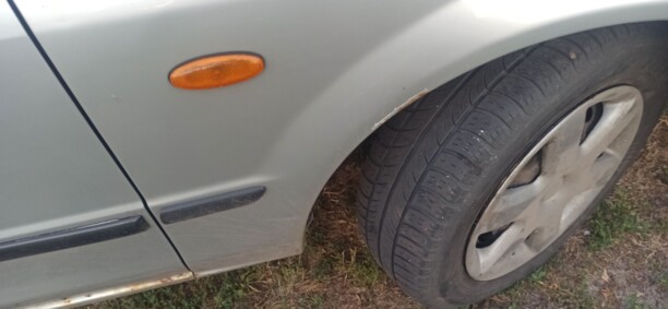 Mazda 323F, 1998 г.