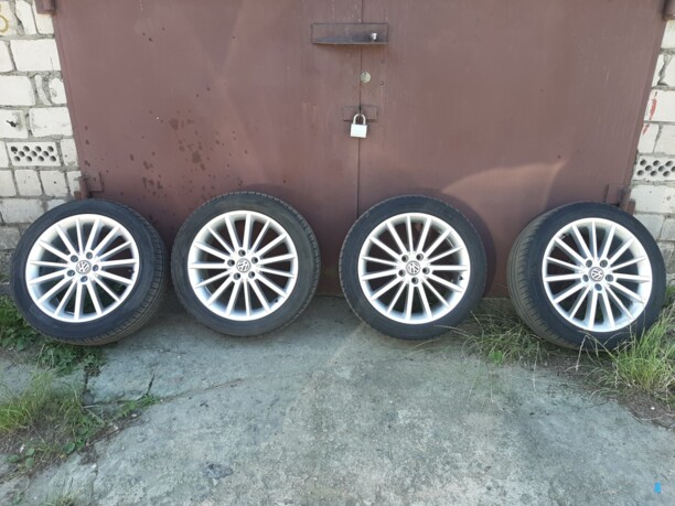 Volkswagen, Audi, Skoda. 8x18 5x112 4 шт.