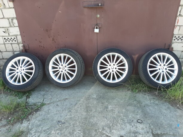 Volkswagen, Audi, Skoda. 8x18 5x112 4 шт.