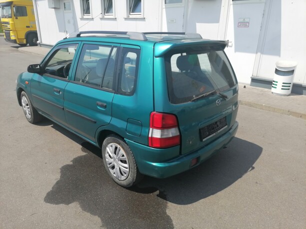 Mazda Demio DW, 1999 г.