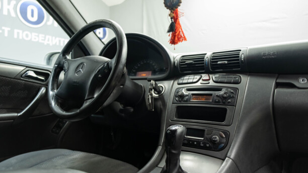 Mercedes-Benz C-Класс W203, S203, CL203, 2001 г.