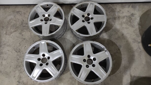VOLVO 7x16 5x108 4 шт.