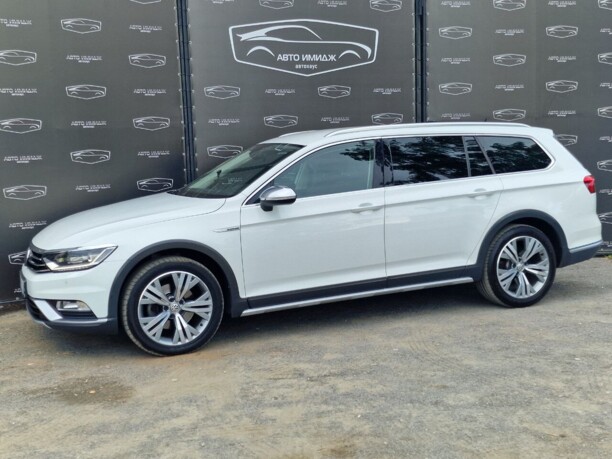 Volkswagen Passat Alltrack B8, 2017 г.