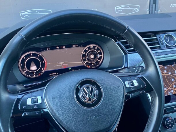 Volkswagen Passat Alltrack B8, 2017 г.