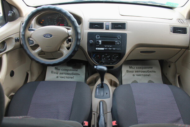 Ford Focus I · Рестайлинг, 2004 г.