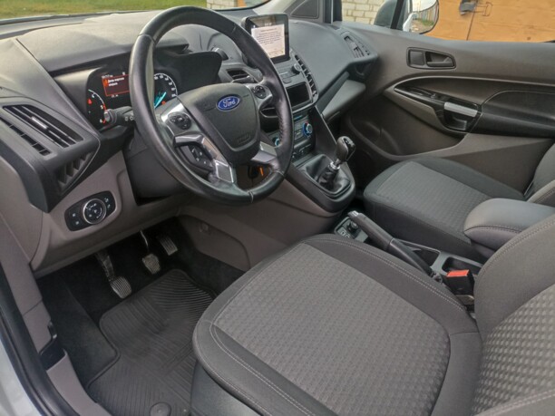 Ford Tourneo Connect II · Рестайлинг, 7 мест, 2018 г.