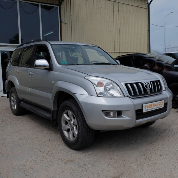 Toyota Land Cruiser Prado J120, 7 мест, 2004 г.