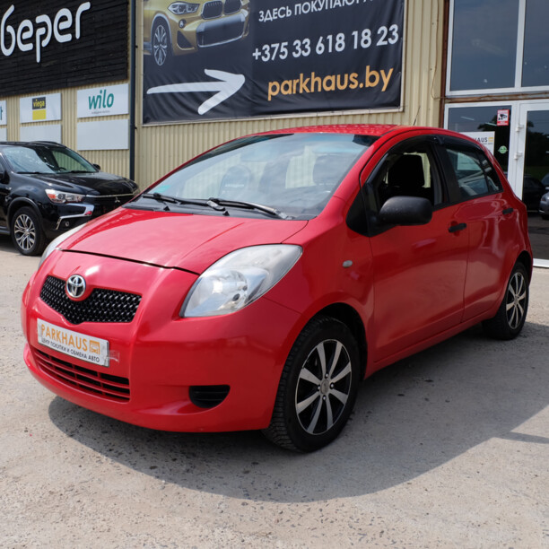 Toyota Yaris II (XP9), 2008 г.