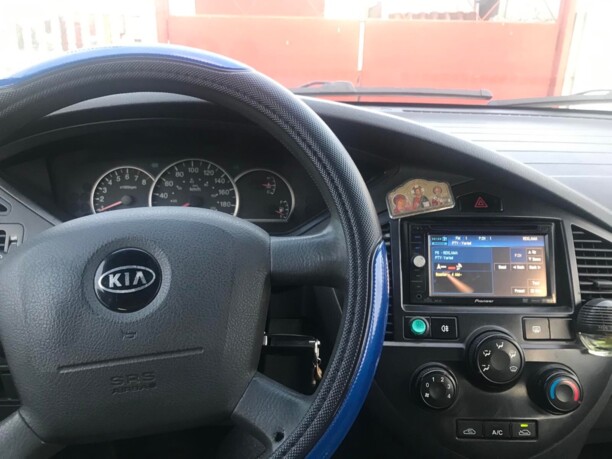 Kia Carens I · Рестайлинг, 2005 г.