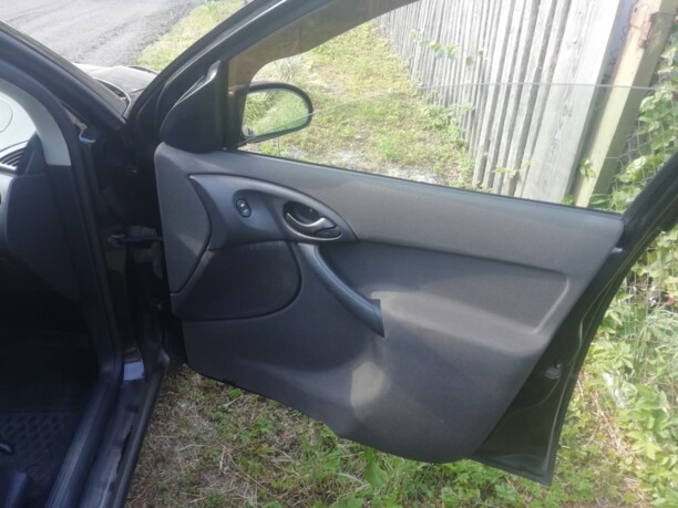 Ford Focus I · Рестайлинг, 2003 г.
