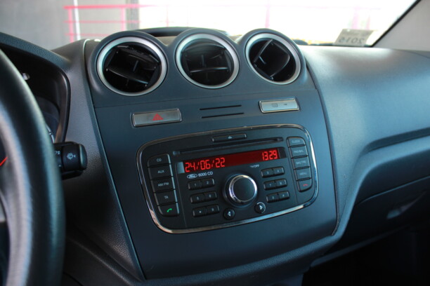Ford Transit Connect I · Рестайлинг, 2012 г.