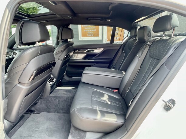 BMW 7 серия G12 (Long) · Рестайлинг, 2019 г.
