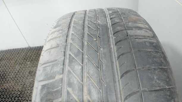 Легковые шины GoodYear Eagle F1 255/55 R18 1 шт.
