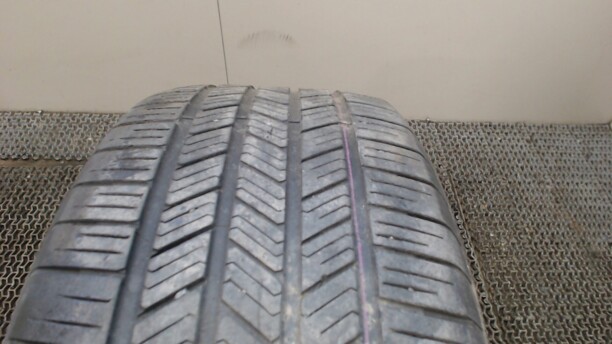 Легковые шины GoodYear Eagle LS2 255/55 R18 1 шт.